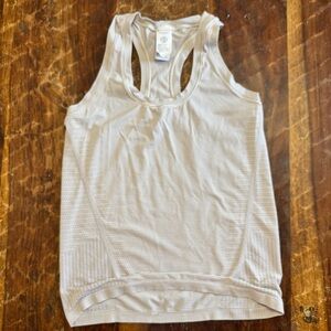 Athleta momentum seamless tank